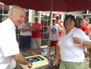 Len and Joy cut the cake
